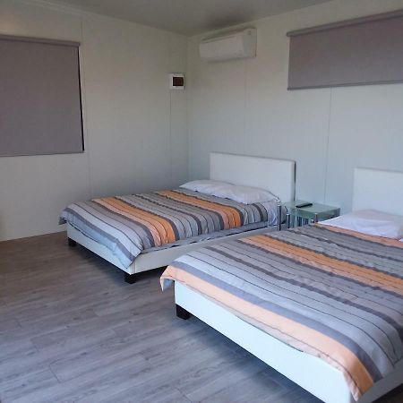 Pine Lake View Lodge Kaiapoi Esterno foto